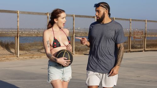 Basketball Honey VS. Hung Stud – Chloe Foxxe