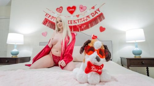 Naomi Ryder Gets a Big, Hard Surprise from Porn Dude