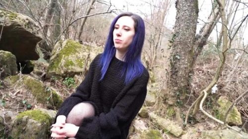 Nyx, 29 years old, multi-talented receptionist