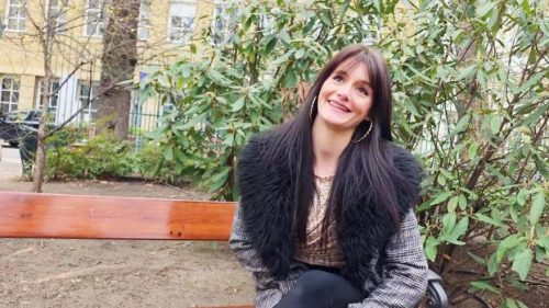 Tina, 33, takes it step by step