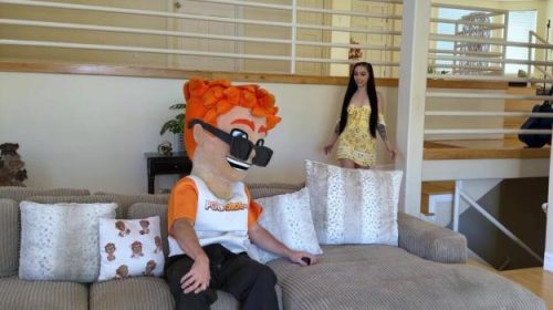 Scarlett Rosewood Gives Porn Dude Some In-Home Care