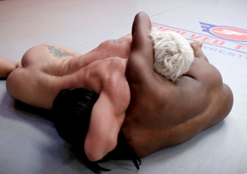 Muscle Marilyn vs Paris Love – EvolvedFightsLez